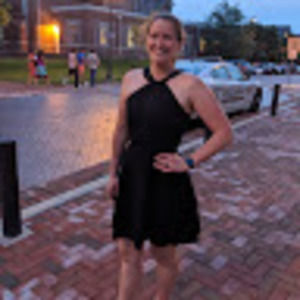 Meet your Posher, Becky